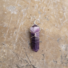 Charger l'image dans la galerie, Pendentif pointe Améthyste