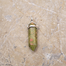 Charger l'image dans la galerie, Pendentif Pointe Unakite