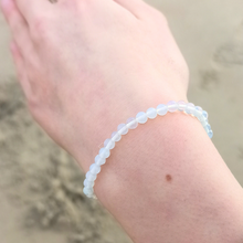 Charger l'image dans la galerie, bracelet opaline enfant