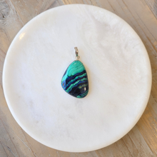 Charger l'image dans la galerie, Pendentif azurite malachite sur argent