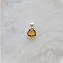 Charger l'image dans la galerie, Pendentif Citrine Facetté sur Argent