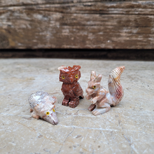 Charger l'image dans la galerie, Animaux de la forêt en Stéatite
