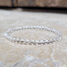 Charger l'image dans la galerie, bracelet cristal de roche 4mm