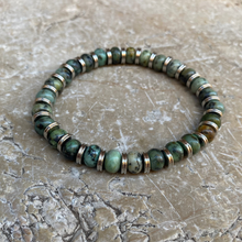 Charger l'image dans la galerie, Bracelet Turquoise Africaine- Sagesse et équilibre