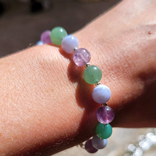 Charger l'image dans la galerie, Bracelet Création Originale Trio Une création de Léa, tout en finesse , en Améthyste, Calcédoine, Jade