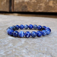 Charger l'image dans la galerie, bracelet en sodalite perles 8mm
