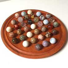 Charger l'image dans la galerie, Jeu solitaire en pierres naturelles - grandes billes