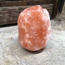 Charger l'image dans la galerie, Lampe en sel rose de l'Himalaya