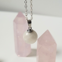 Charger l'image dans la galerie, pendentif boule pierre de lune