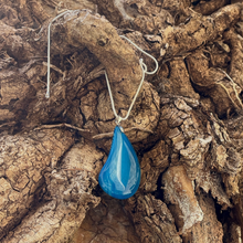 Charger l'image dans la galerie, Pendentif goutte en Agate bleue