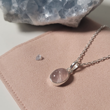 Charger l'image dans la galerie, Pendentif Quartz rose goutte sur argent