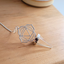 Charger l'image dans la galerie, Pendule Chakra Racine