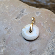 Charger l'image dans la galerie, Disque bi en Jade attache argent plaqué or