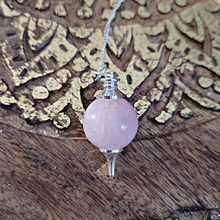 Charger l'image dans la galerie, Pendule Sphère Quartz Rose- Sephoroton