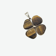 Charger l'image dans la galerie, Pendentif 4 feuilles en Pierre Oeil de Tigre