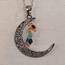 Charger l'image dans la galerie, Pendentif Lune en Argent et 7 chakras