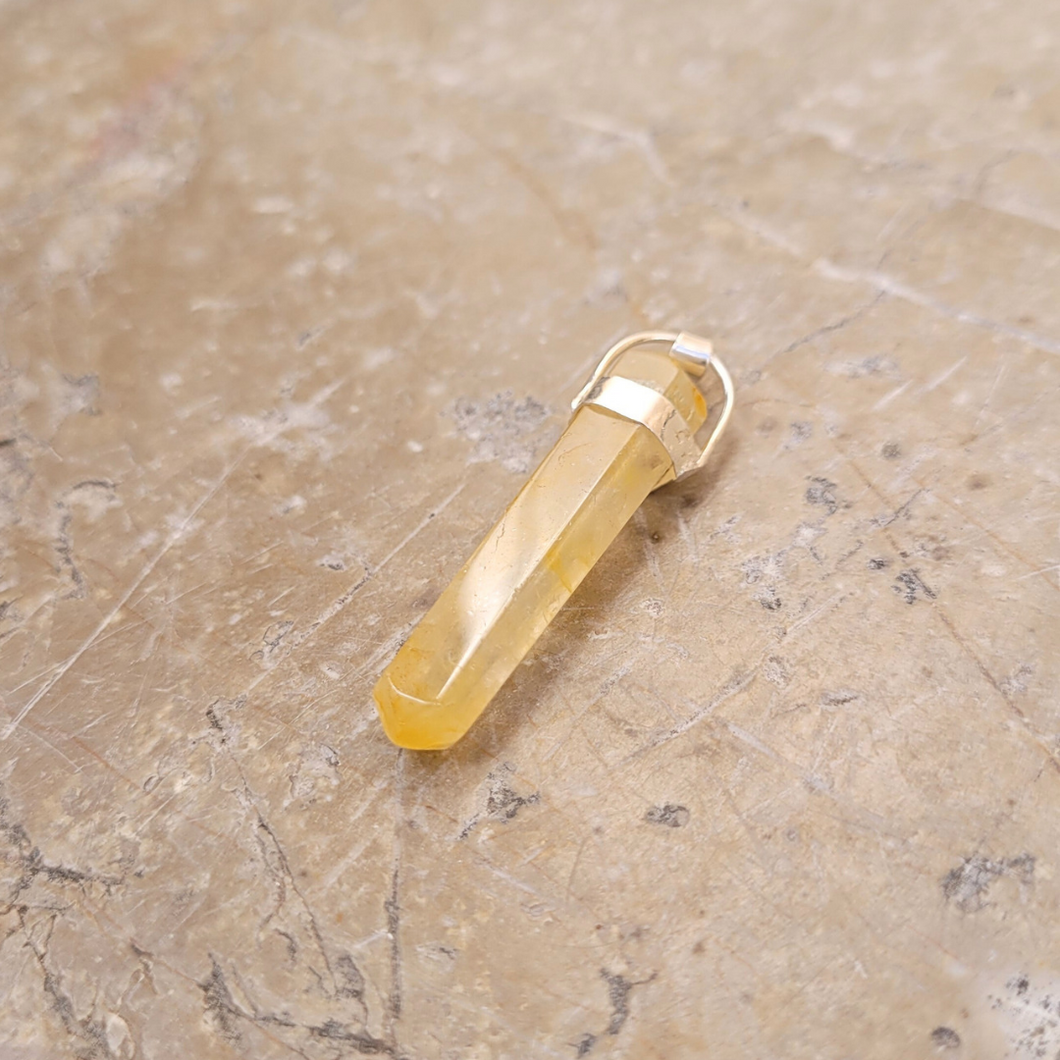 Pendentif Pointe en Citrine