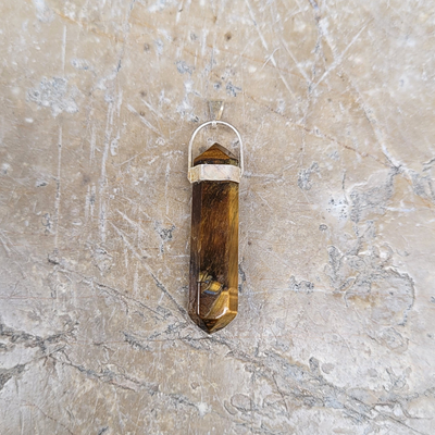 Pendentif Pointe en Œil du Tigre monté sur argent