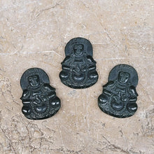 Charger l&#39;image dans la galerie, Bouddha sculpté en Jade
