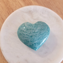 Charger l'image dans la galerie, Cœur en Amazonite 5 x 5,5cm

