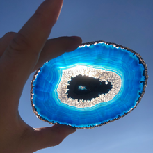 Charger l&#39;image dans la galerie, Tranche d&#39;Agate Bleue - Pièce Unique 
