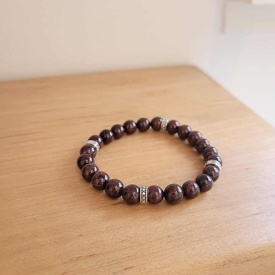 bracelet en grenat