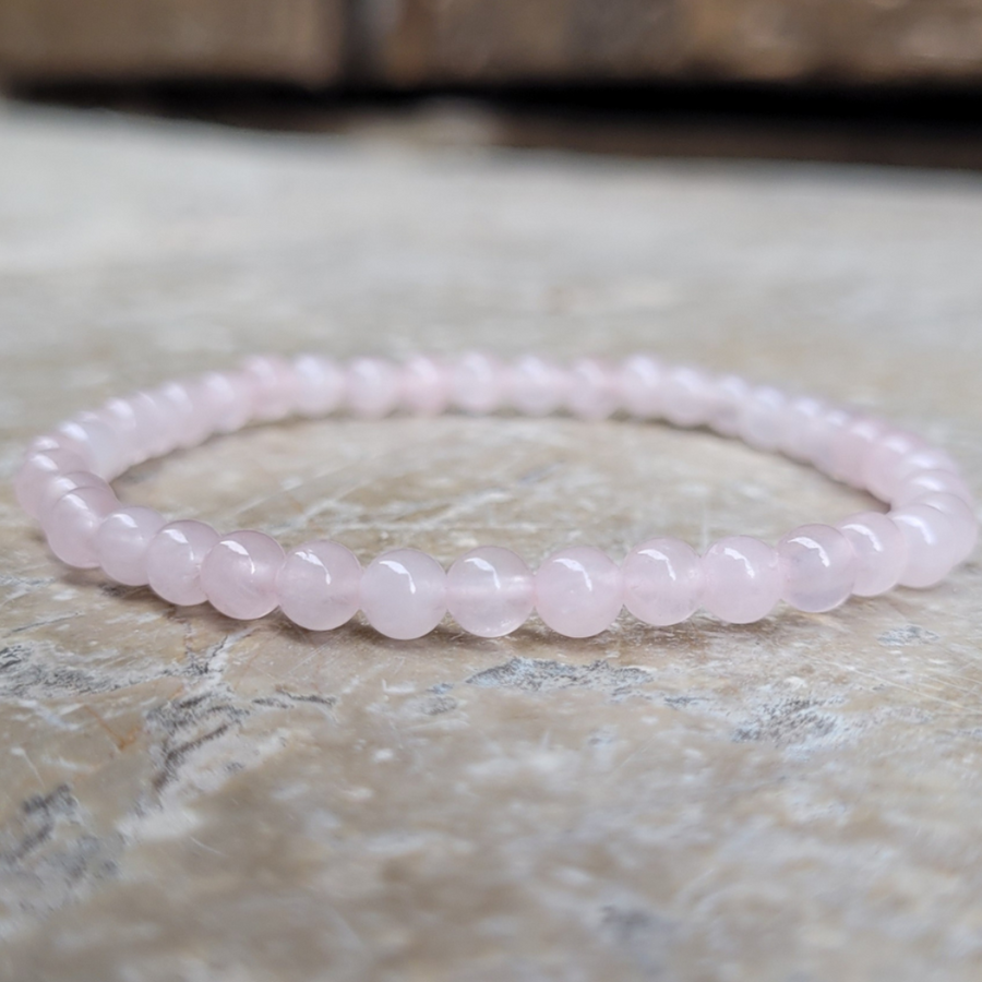 bracelet fin en quartz rose