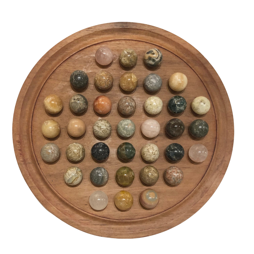 solitaire en pierres naturelles