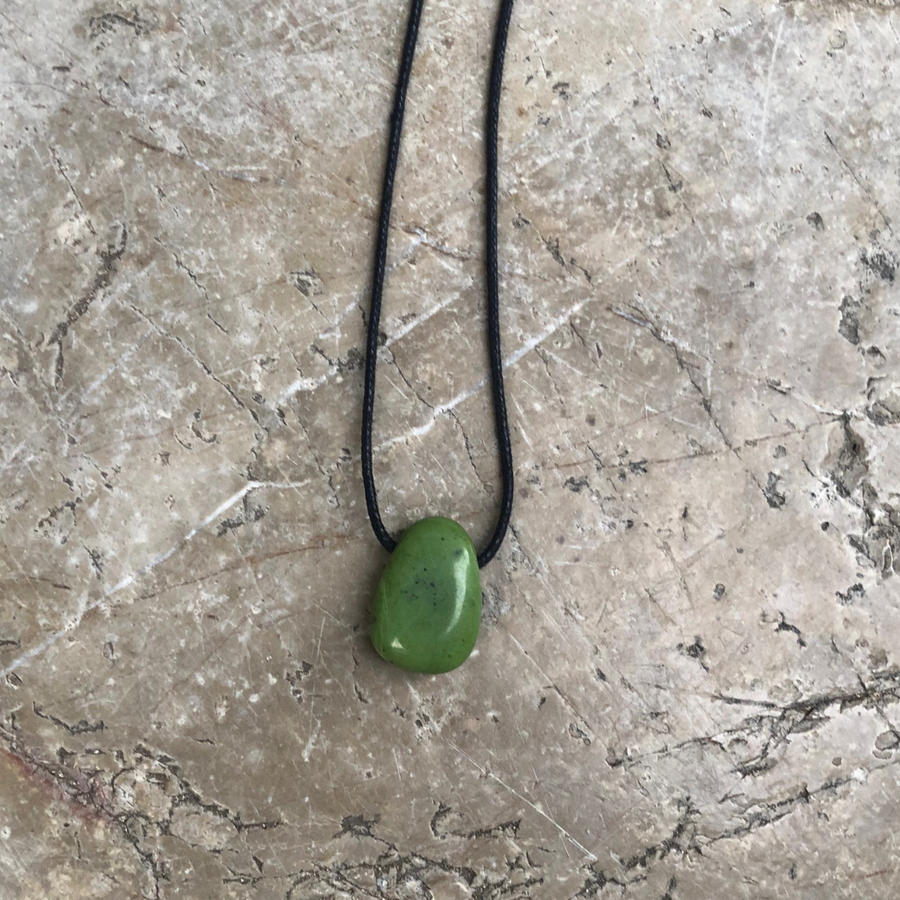 pendentif-jade-perçé