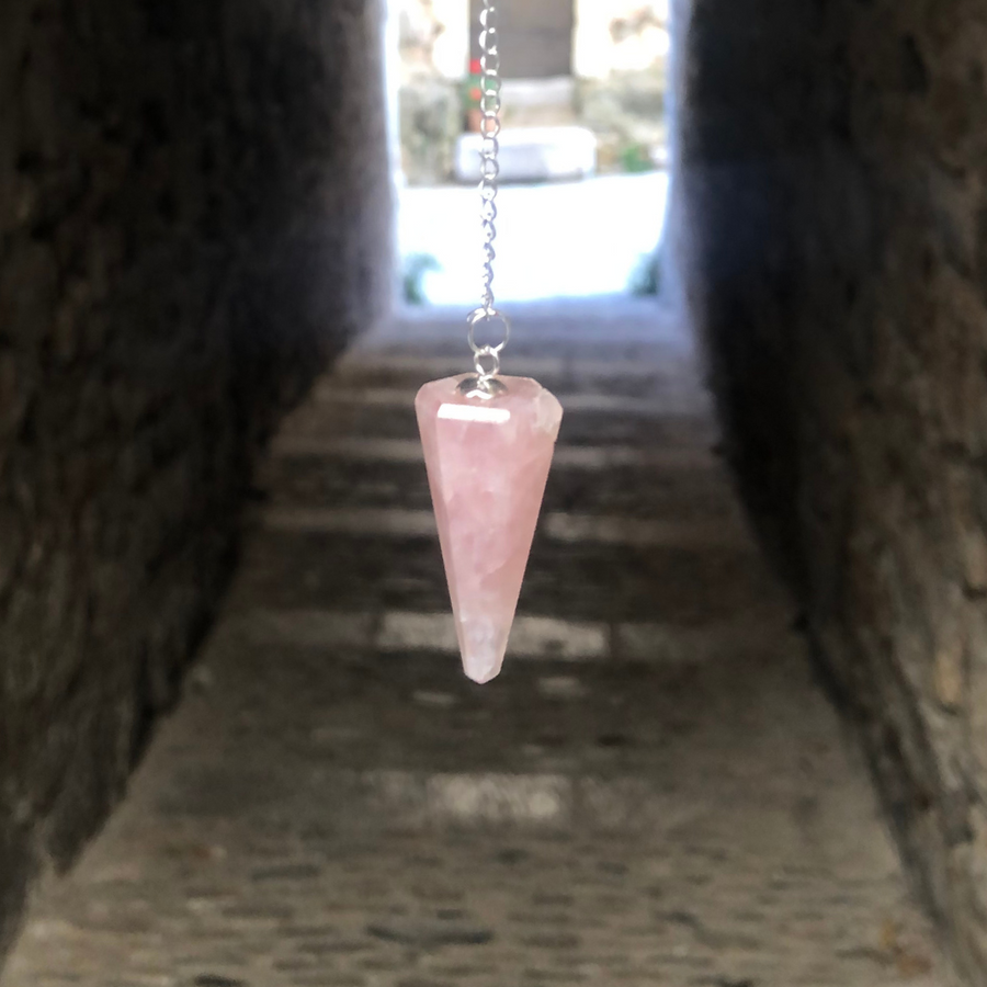 pendule hexagonal quartz rose