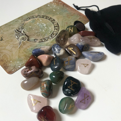 Jeu de Runes multi-pierres