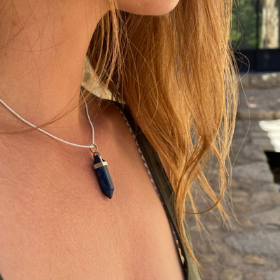 Pendentif pointe en Lapis lazuli 4 cm