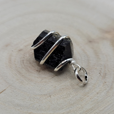 Pendentif Tourmaline Noire sur Spirale