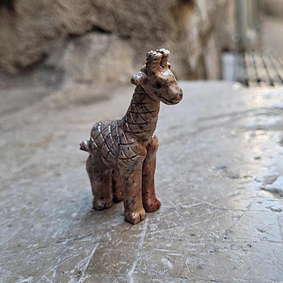 Girafe sculptée en Stéatite