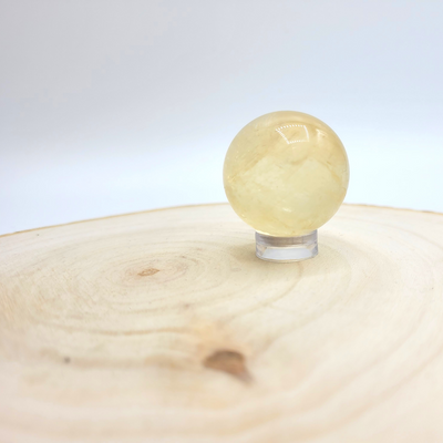 Petite Sphère en Citrine - Diamètre 4 cm