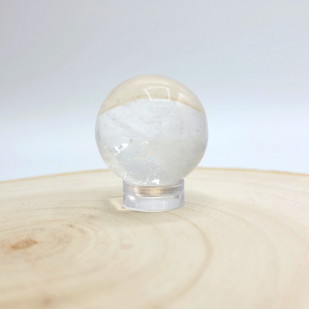 Petite Sphère en Cristal de Roche (diamètre 3cm)
