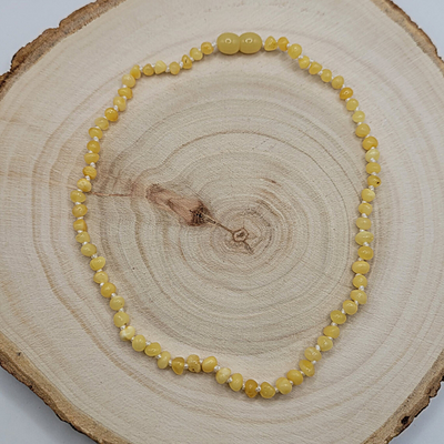 Collier Ambre Bébé perles opaques