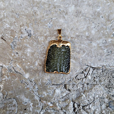 Pendentif en Moldavite monté sur Or